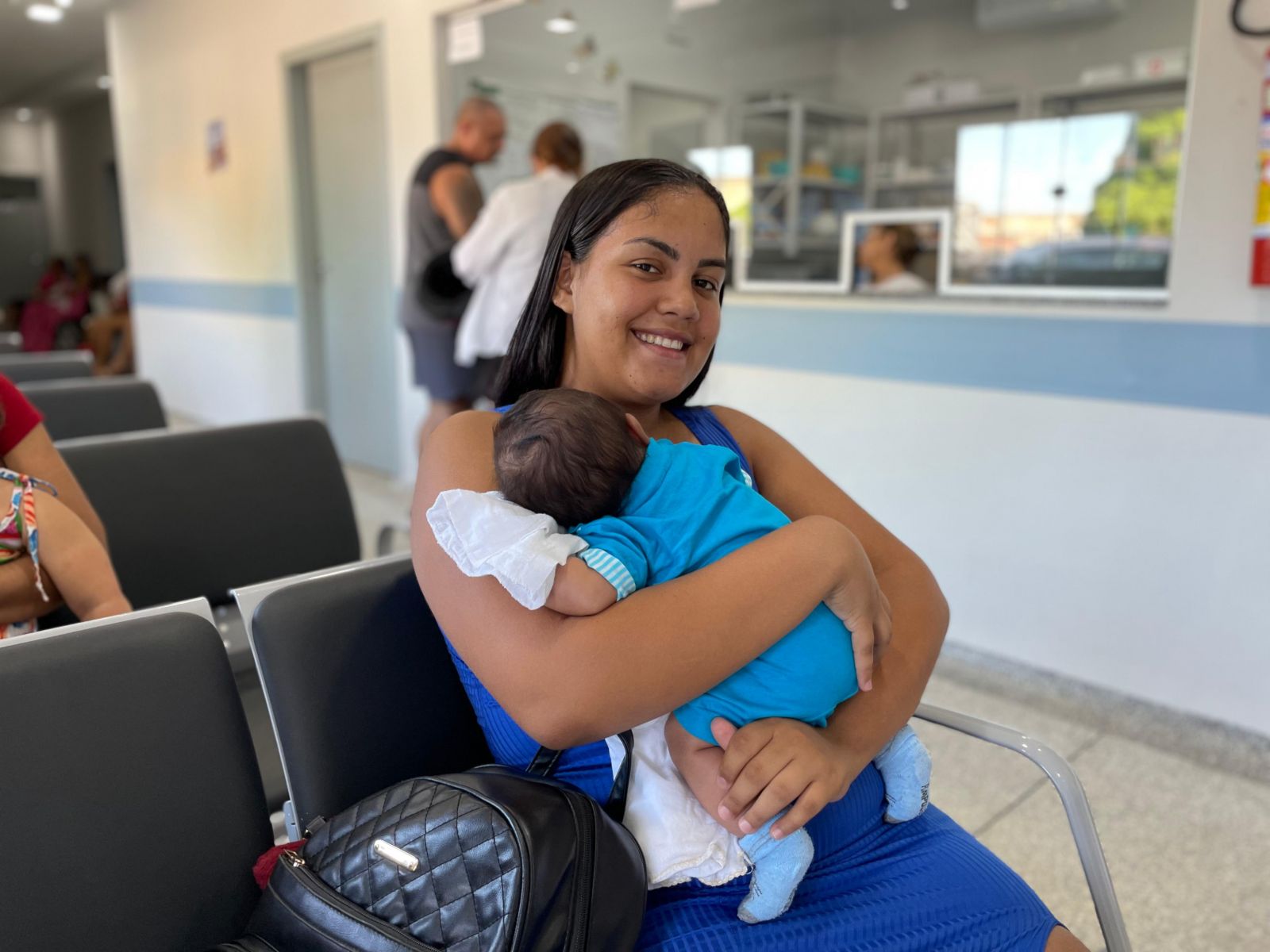  Emilly Cristine aprovou o serviço e levou o pequeno Hendrick Cauê para uma consulta com o pediatra