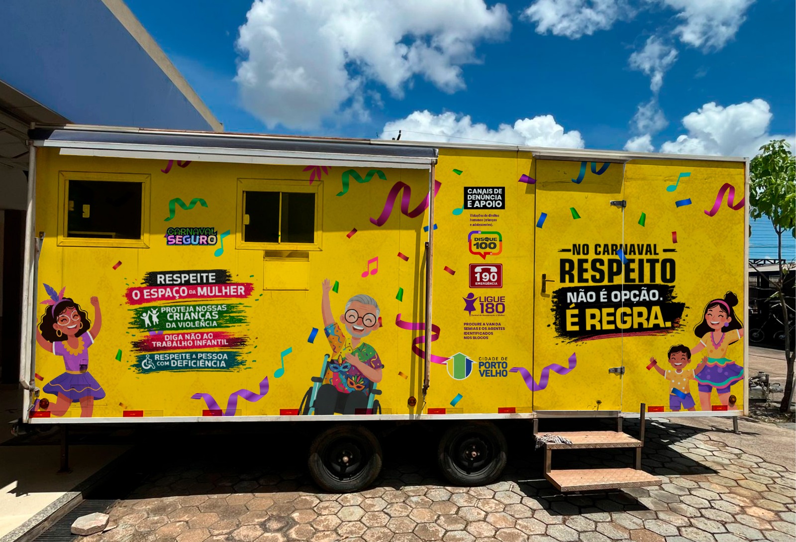 Veículo permaneceu à disposição do público durante todo o evento