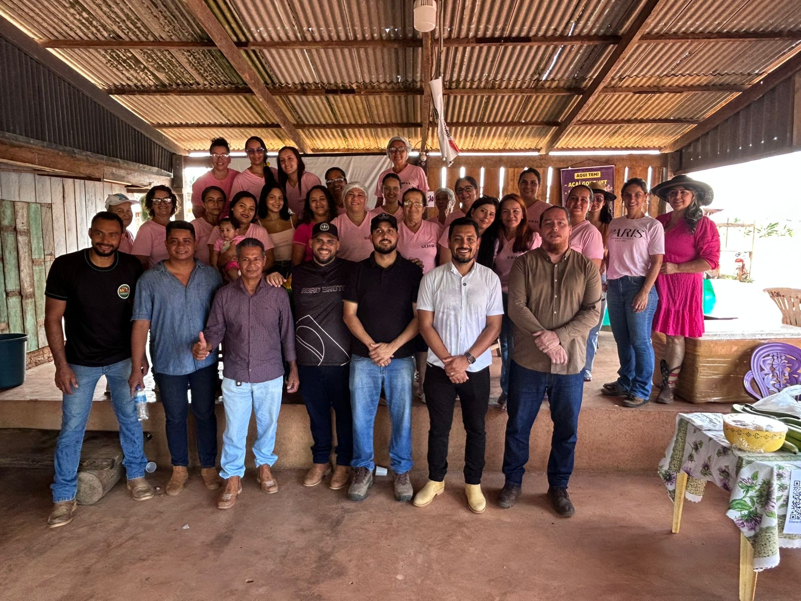 Semagric em ação conjunta com a Seinfra, iniciou o processo de regularização da Feira 