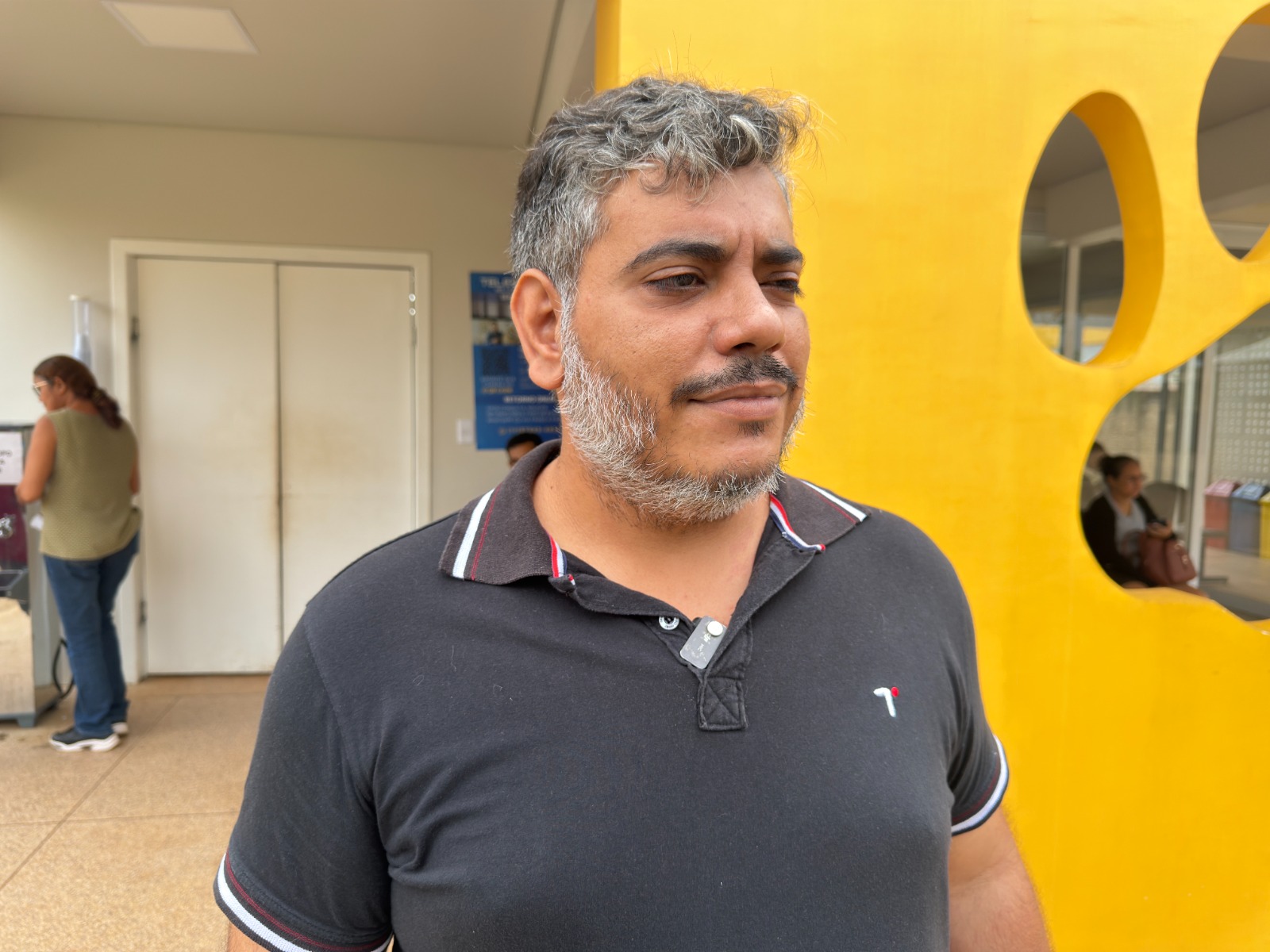 Yaylley enfatiza que adotar um animal exige compromisso e responsabilidade