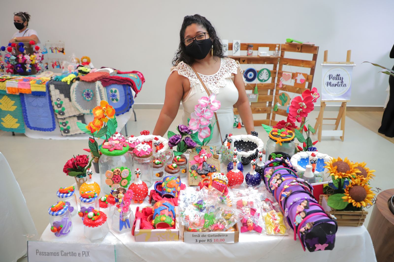 Feira trouxe tema alusivo ao Dia Internacional da Mulher 