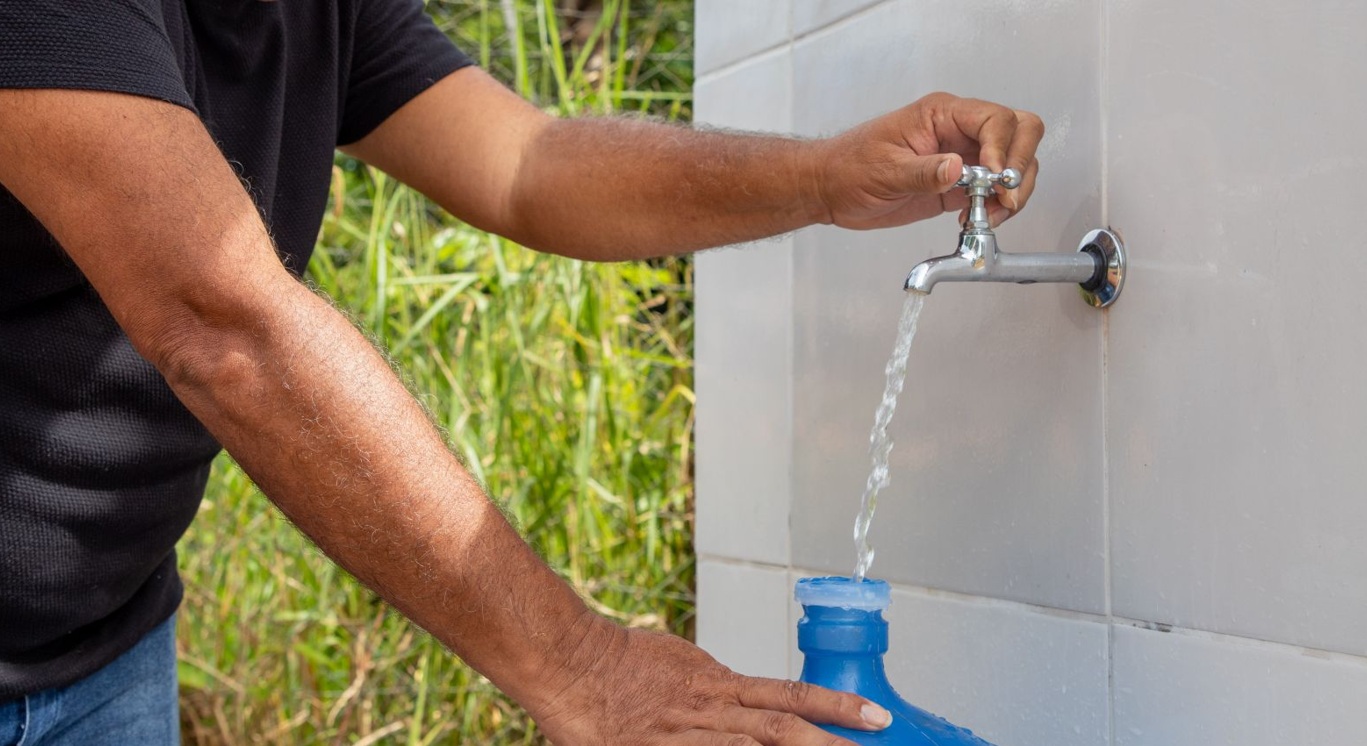 Equipes do Comitê de Enfrentamento às Crises Hídricas realizam monitoramento preventivo para garantir segurança e abastecimento durante o período de cheia