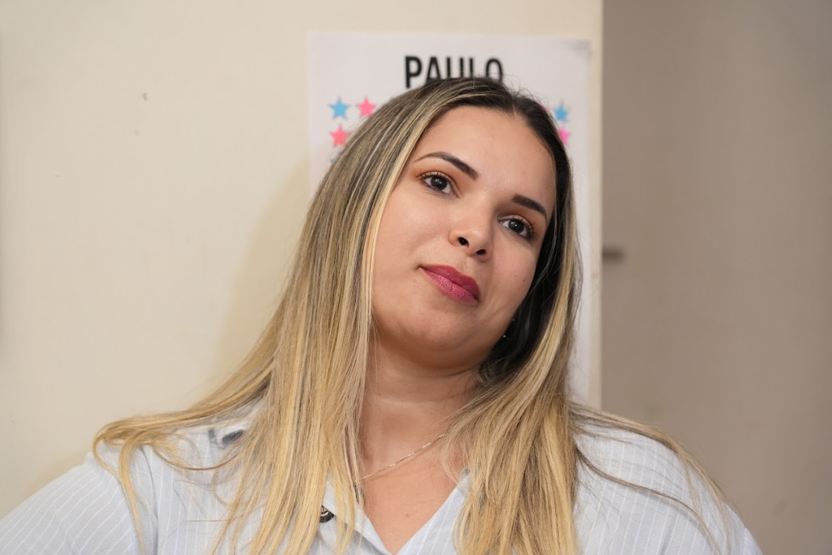 Linda Cristina decidiu abrir as portas de sua casa e do seu coração para três irmãos