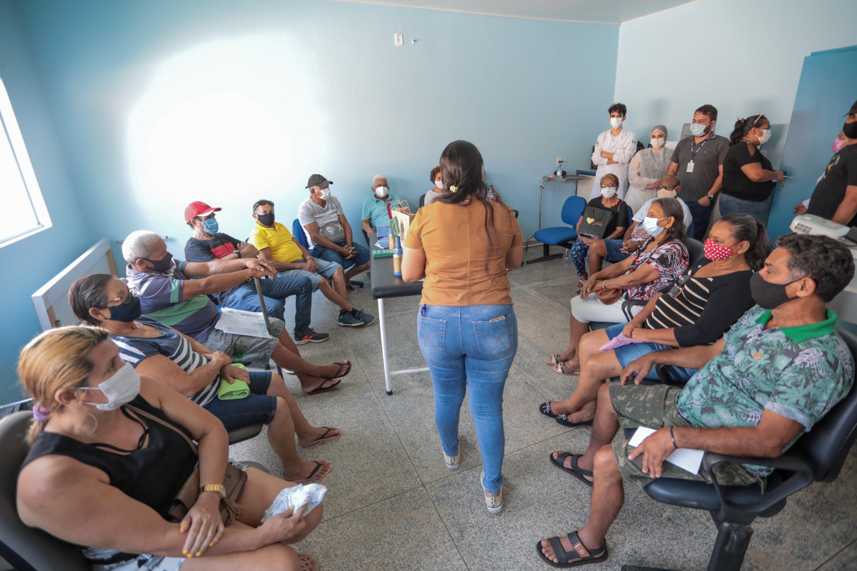 Dia do Idoso na Unidade de Saúde Renato Medeiros 