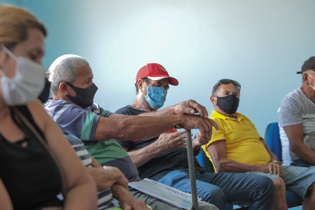 Dia do Idoso na Unidade de Saúde Renato Medeiros 