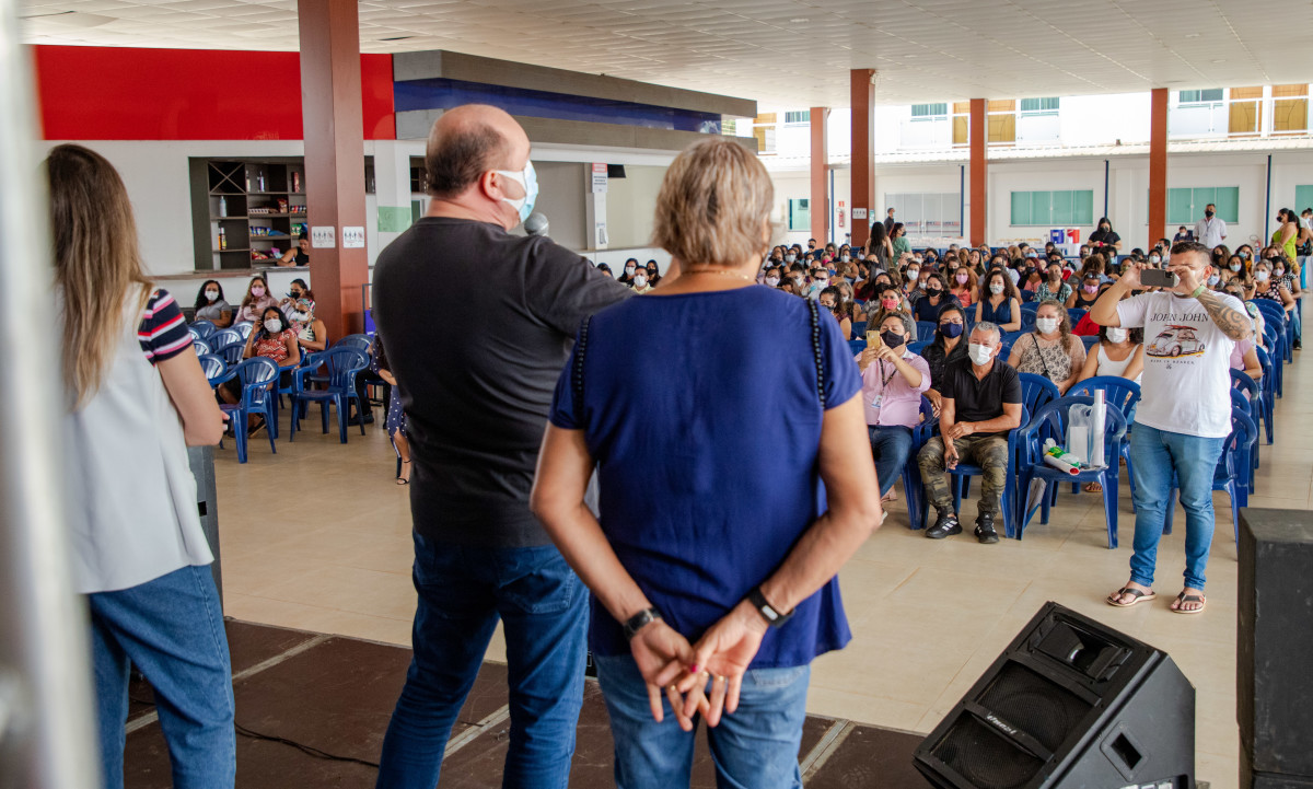 RECONHECIMENTO – Profissionais da culinária escolar são homenageados em Porto Velho 