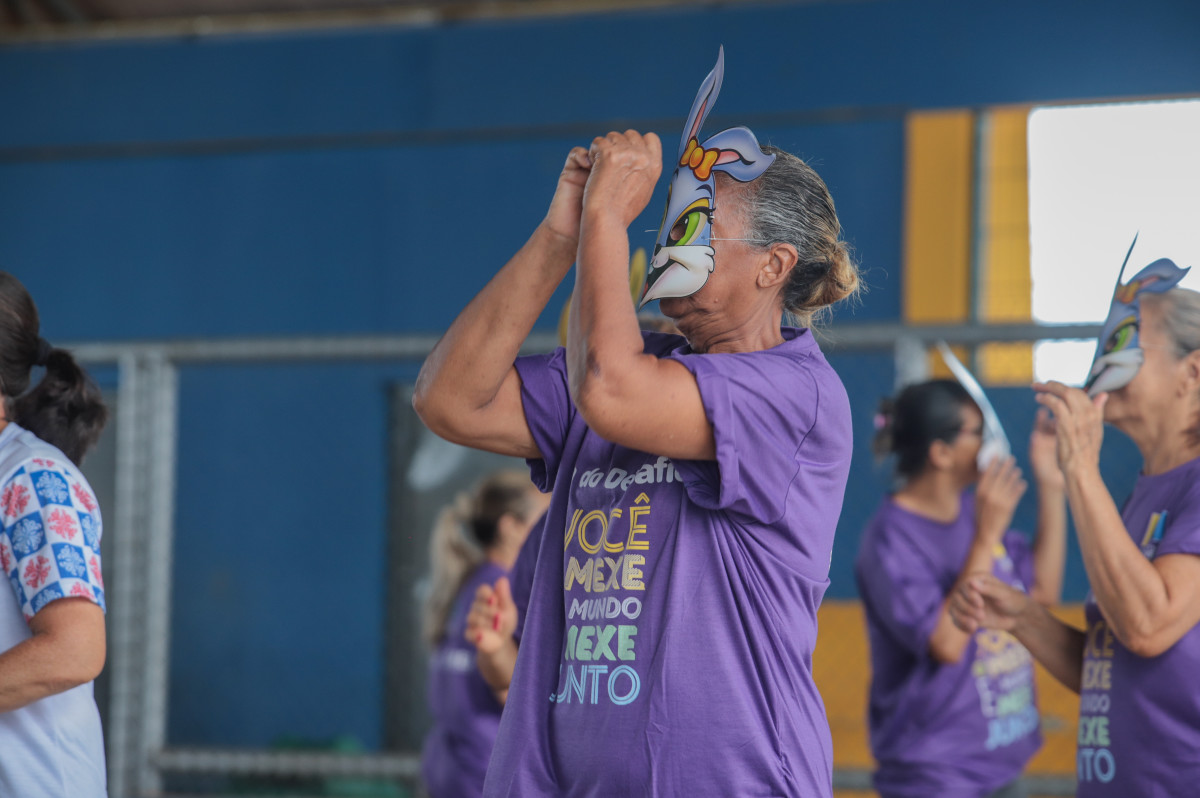 Alunos do projeto Viva Bem participam de “Aulão de Páscoa” no Bairro Esperança da Comunidade