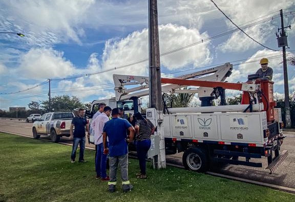 Prefeitura promove nova reparação das luzes no Espaço Alternativo 