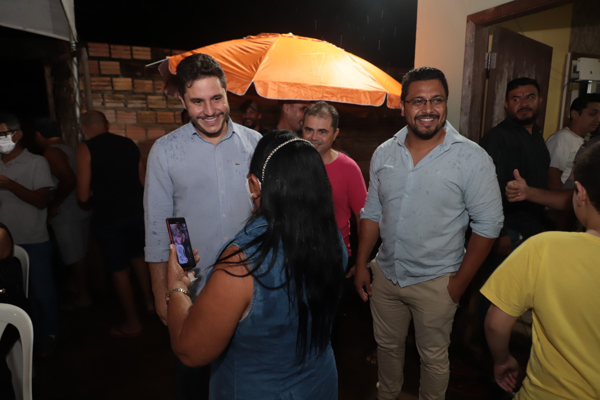 Reunião com os moradores do bairro Igarapé