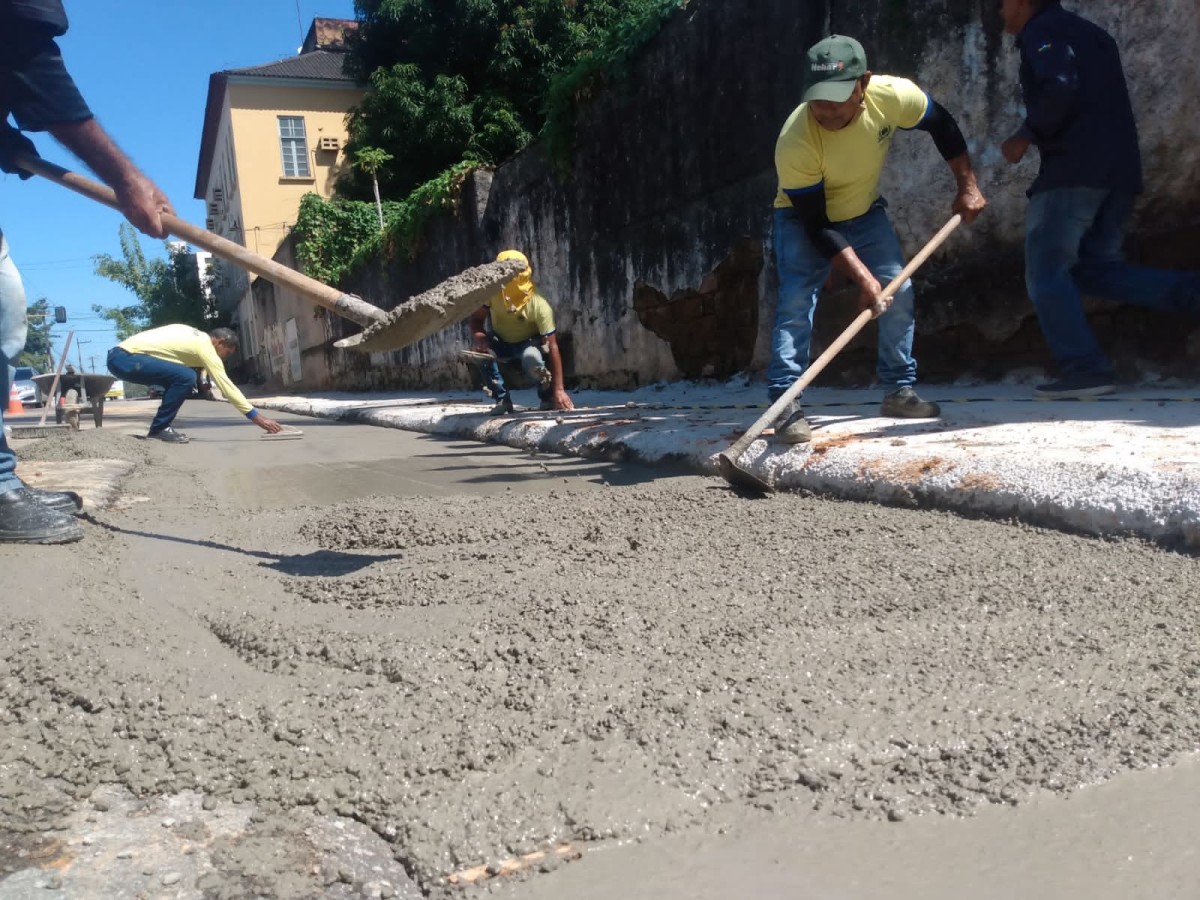 Prefeitura conclui obras de restauração de calçadas do Centro Histórico de Porto Velho