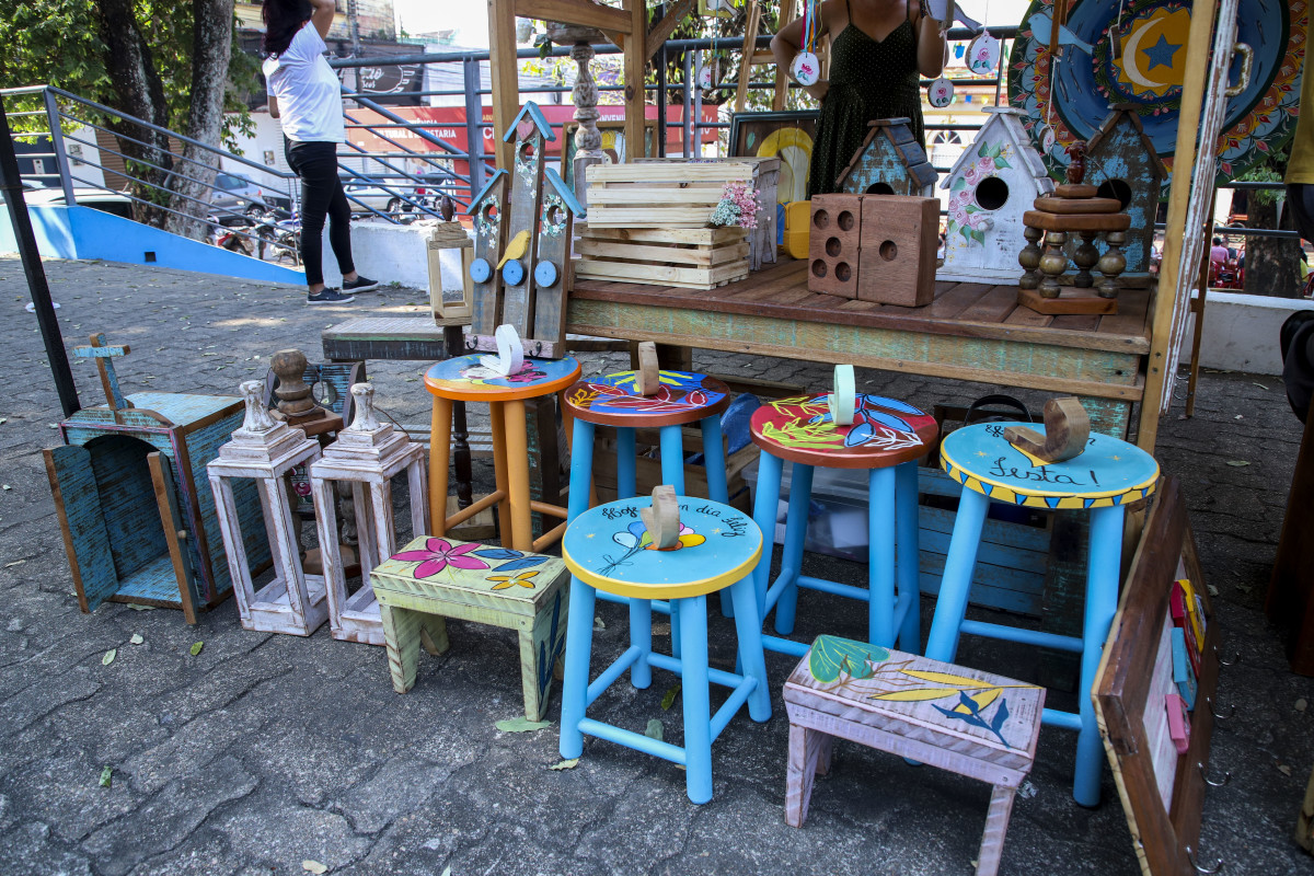 Giro Empreendedor leva exposição de artesanato à praça do Mercado Cultural