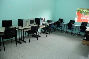 Escola-_Nova_California-_site_21